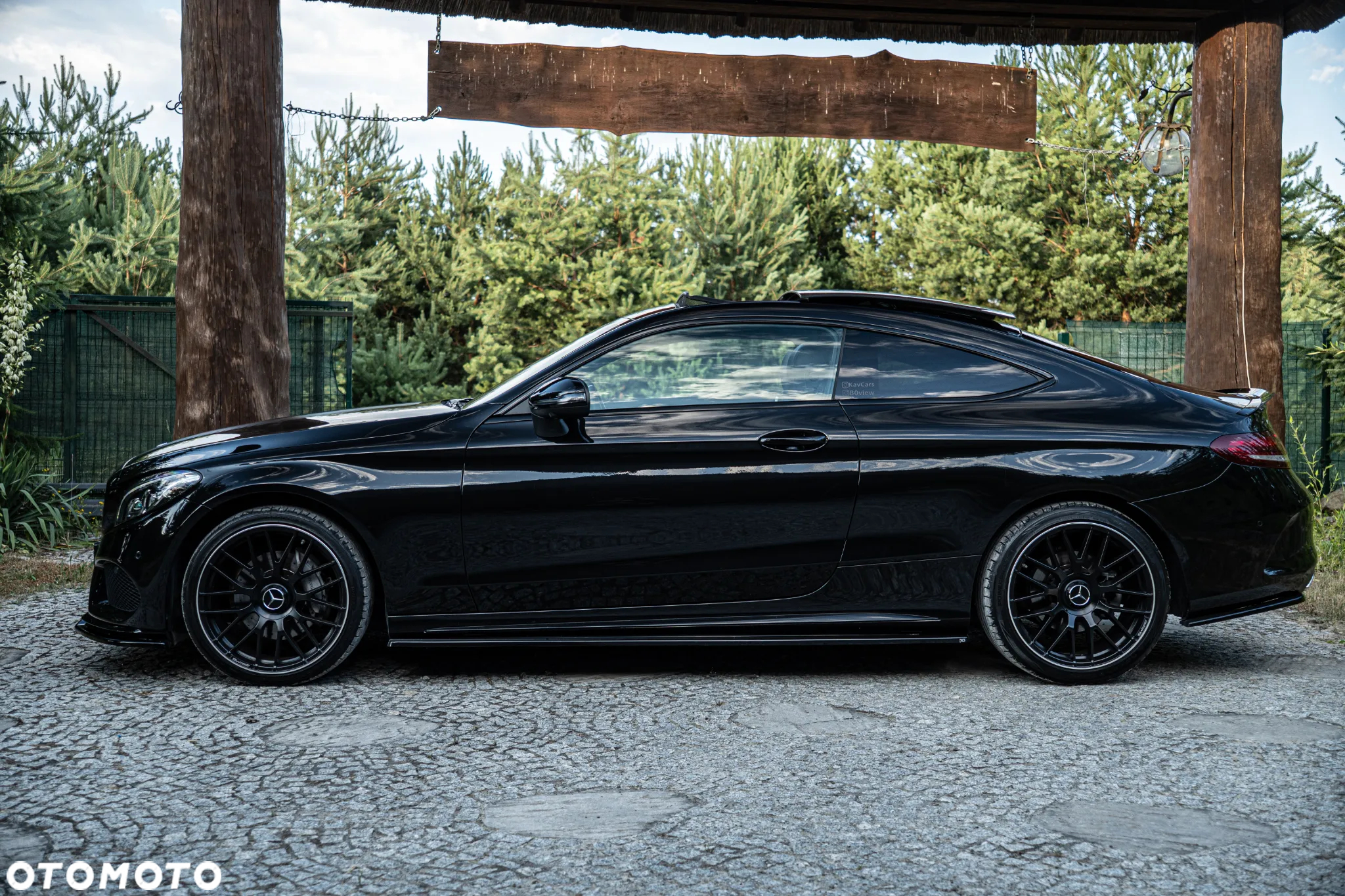 Mercedes-Benz Klasa C 200 Coupe 4Matic 9G-TRONIC AMG Line - 25