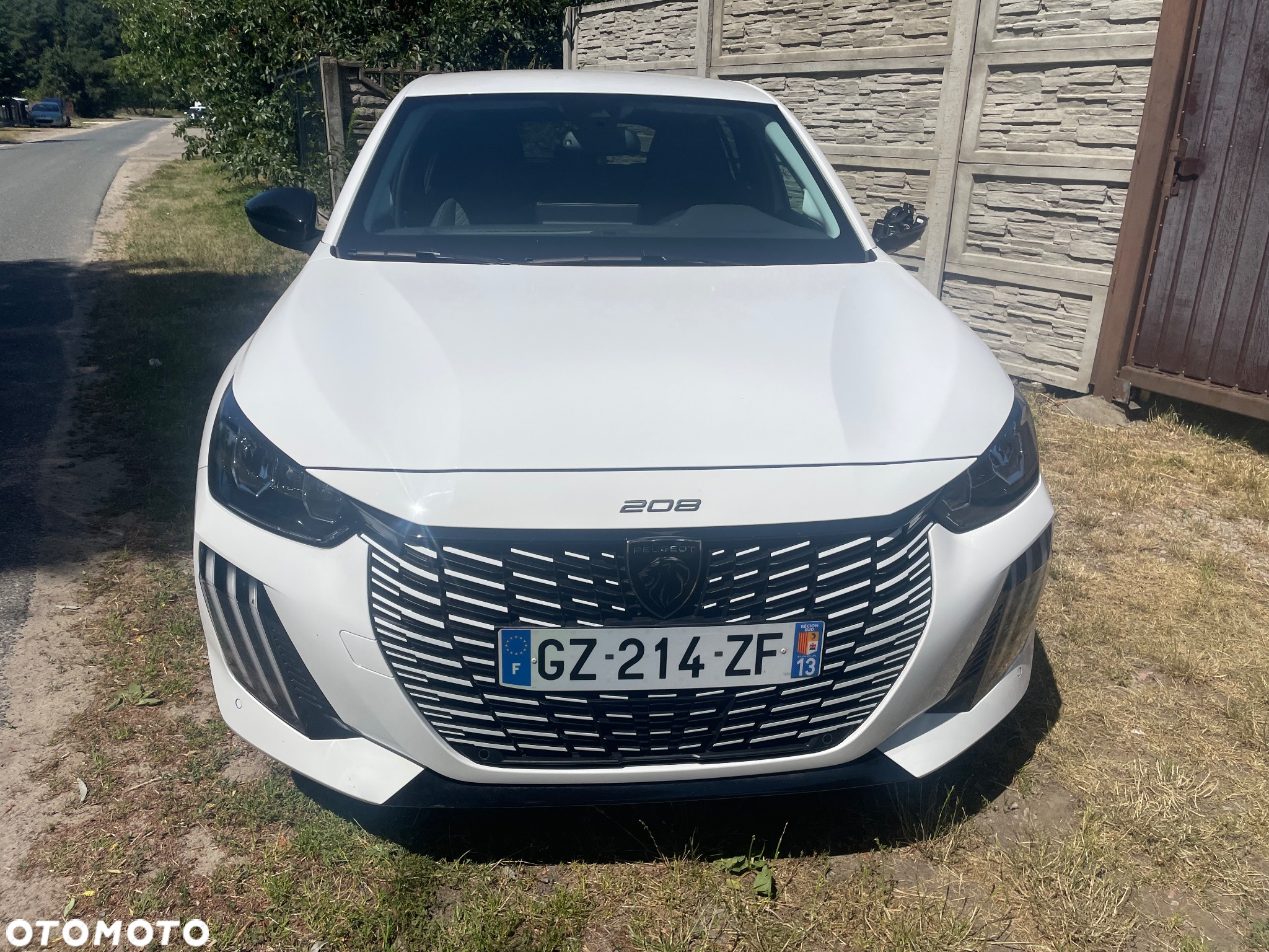 Peugeot 208 PureTech 100 EAT8 Active Pack - 2