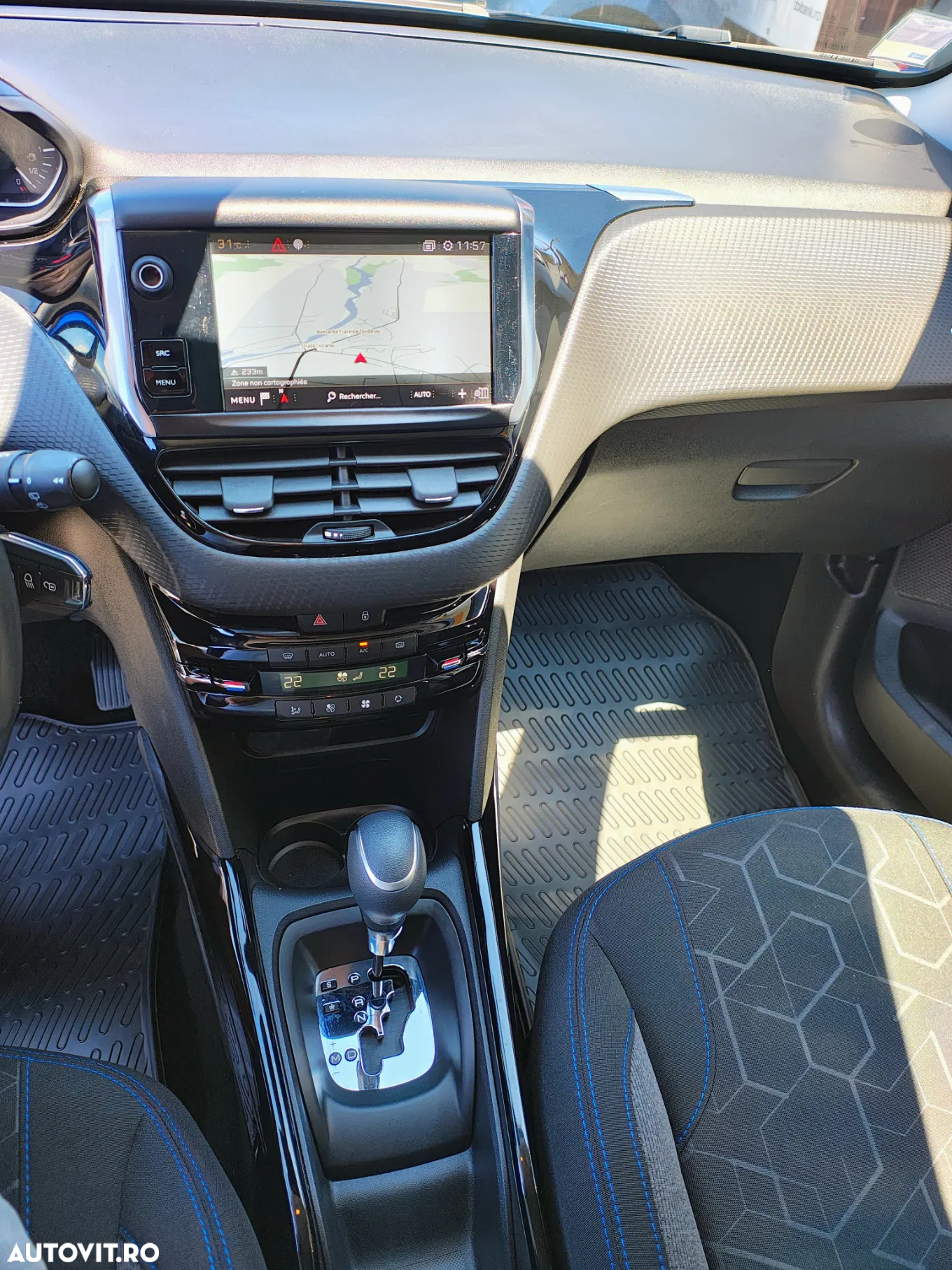 Peugeot 2008 PureTech 110 GPF Stop&Start EAT6 Style - 15