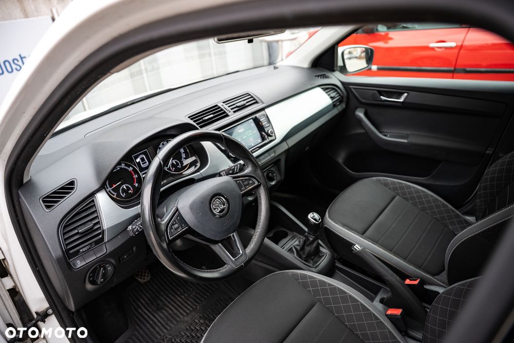 Skoda Fabia 1.0 TSI Style - 10