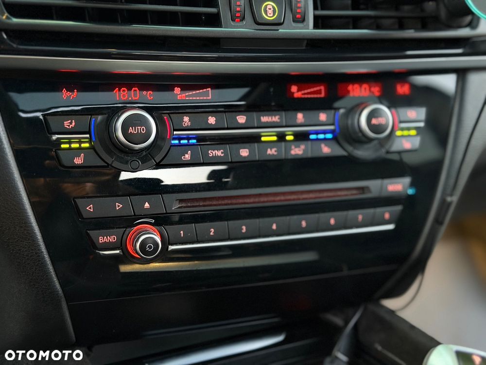 BMW X5 xDrive30d - 23