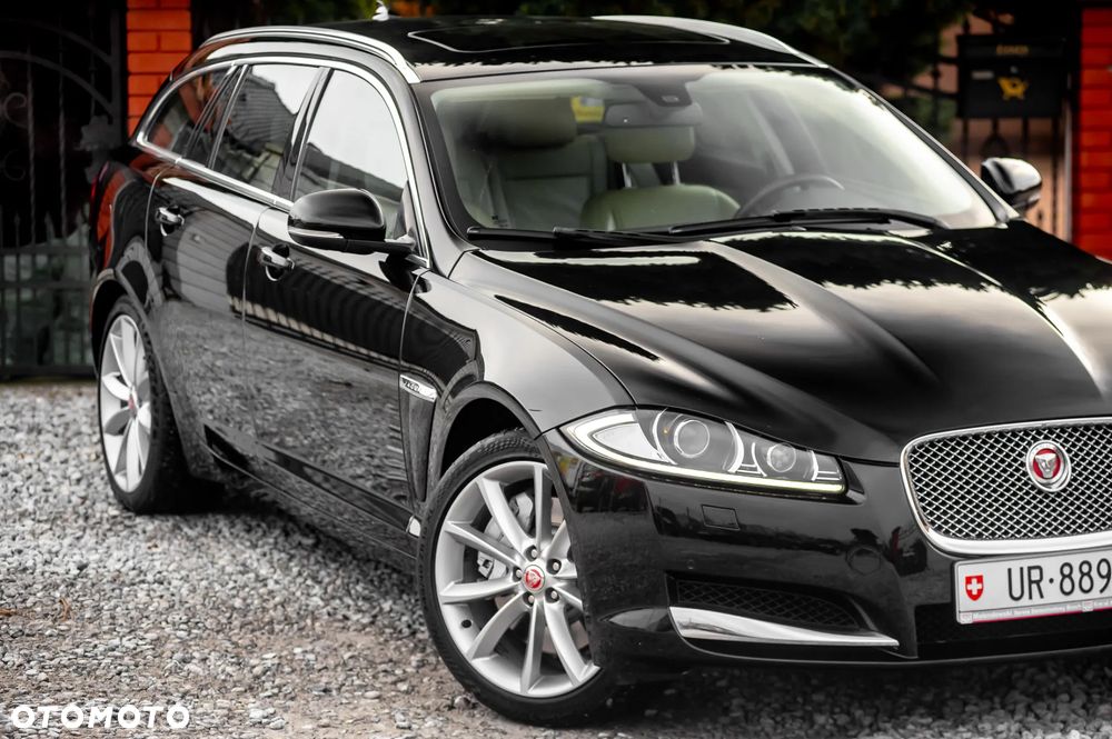 Jaguar XF 3.0 V6 S - 2