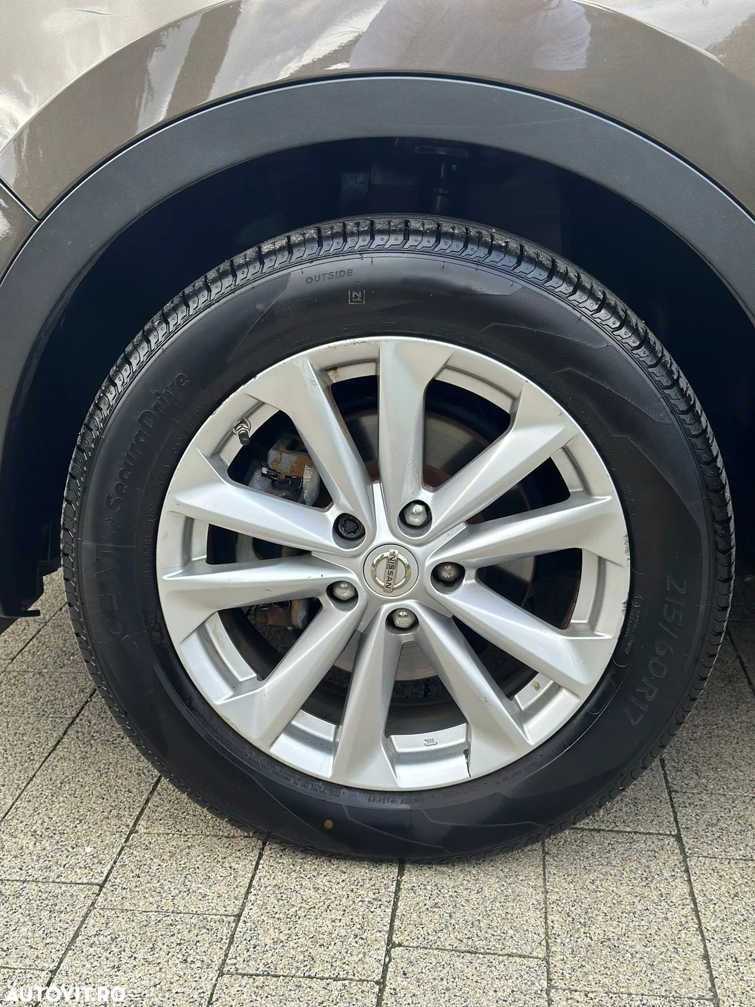 Nissan Qashqai 1.5 DCI Start/Stop N-Connecta - 21