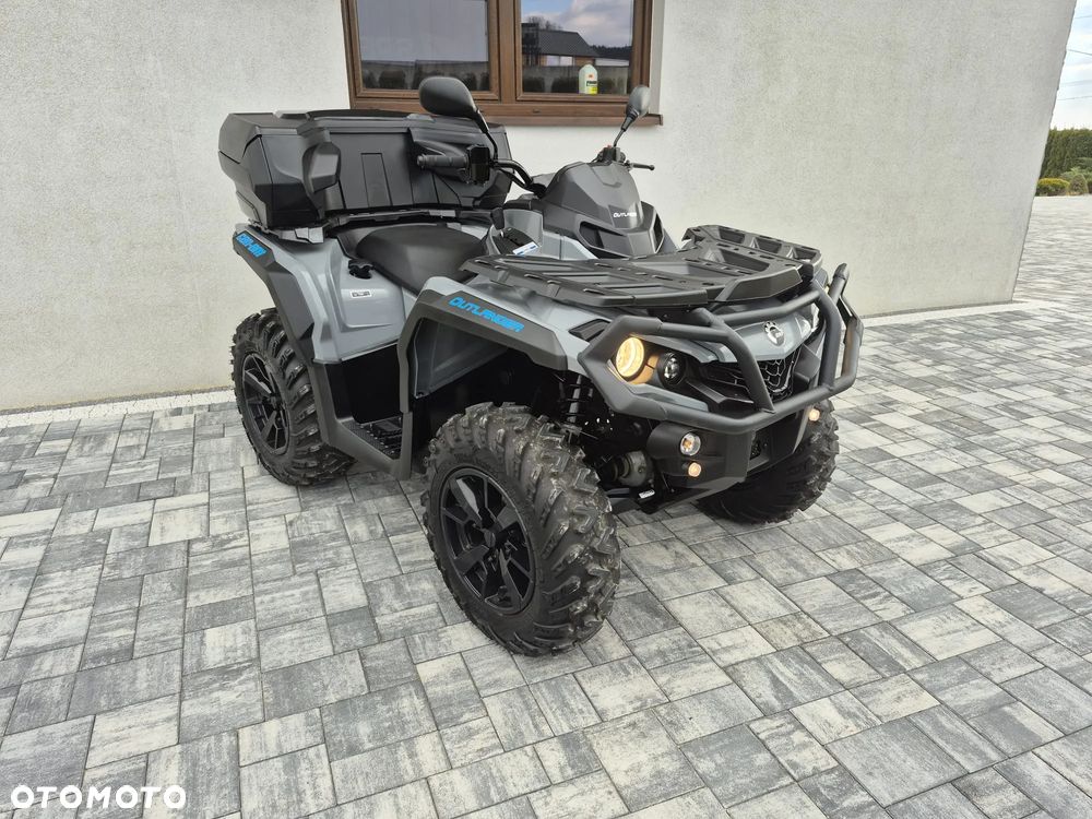Can-Am Outlander - 1