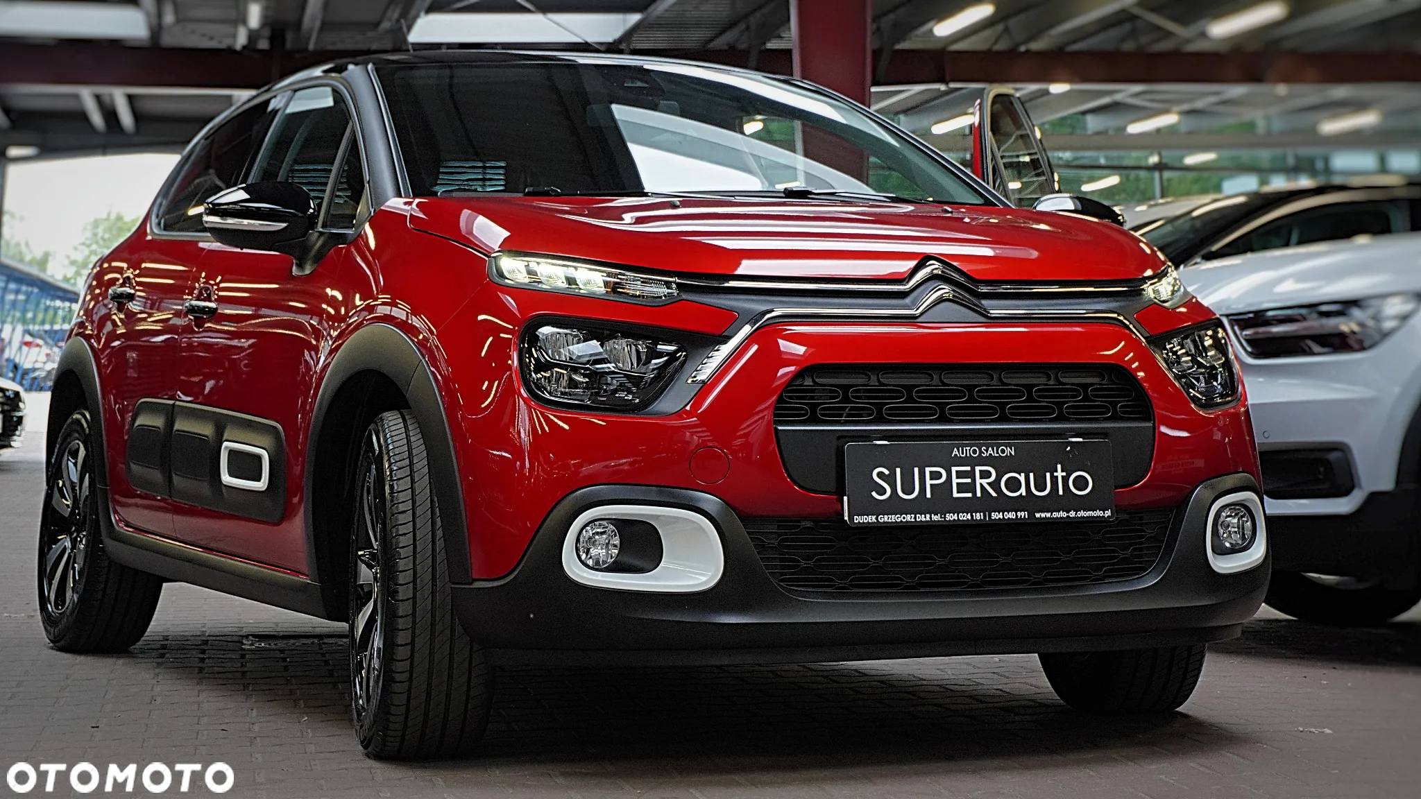 Citroën C3 1.2 PureTech Shine - 3