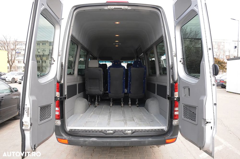 Mercedes-Benz Sprinter - 8