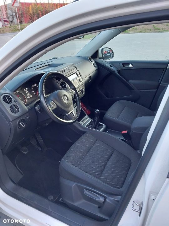 Volkswagen Tiguan - 4
