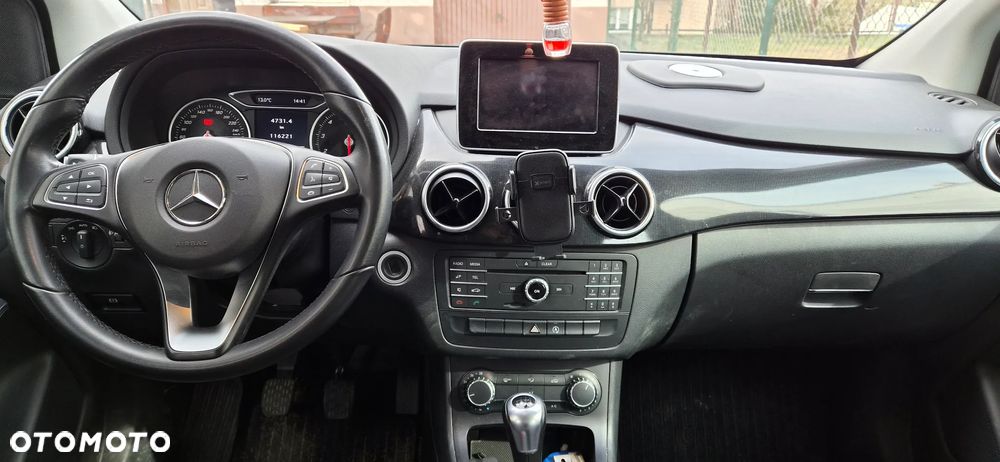 Mercedes-Benz Klasa B 160 Edition - 4