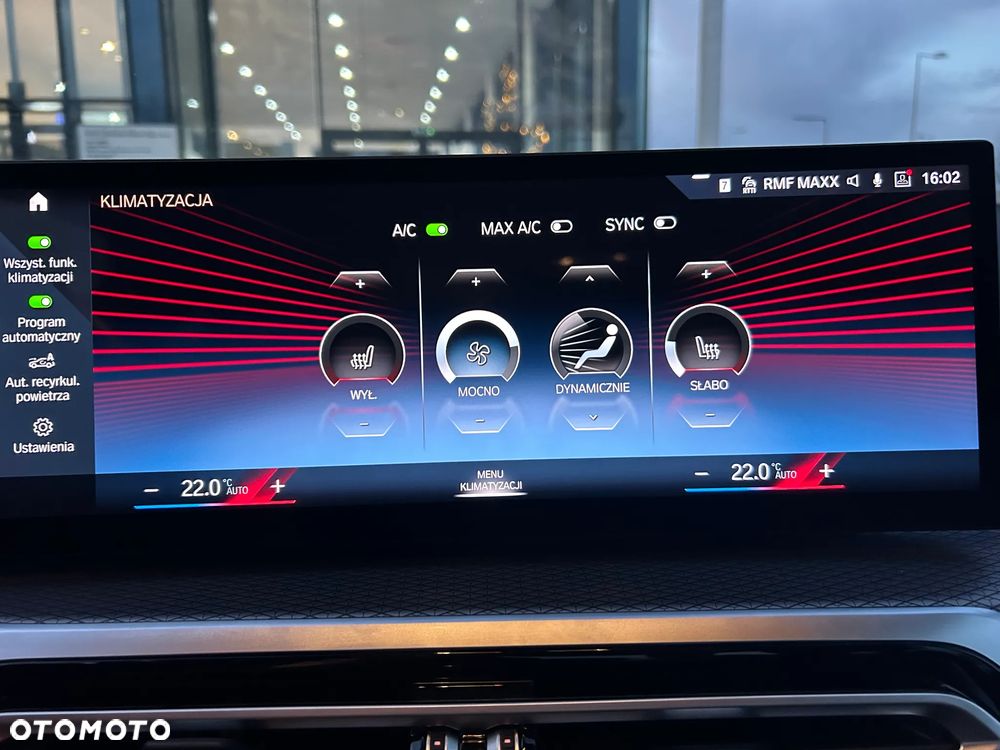 BMW Seria 3 318i M Sport - 11