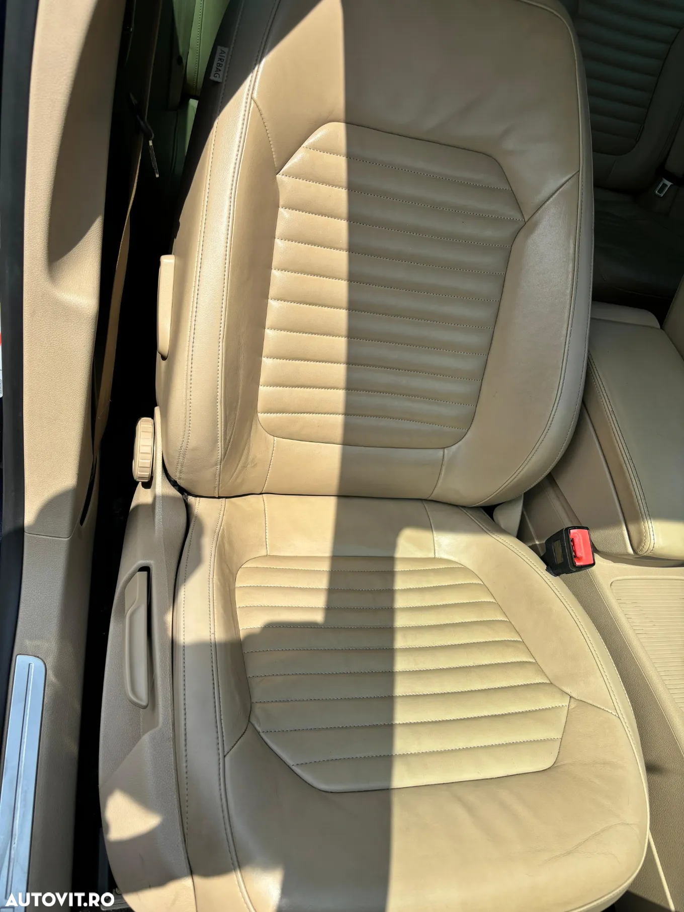 Volkswagen Passat Variant 2.0 TDI BlueMotion Technology Highline DSG - 26