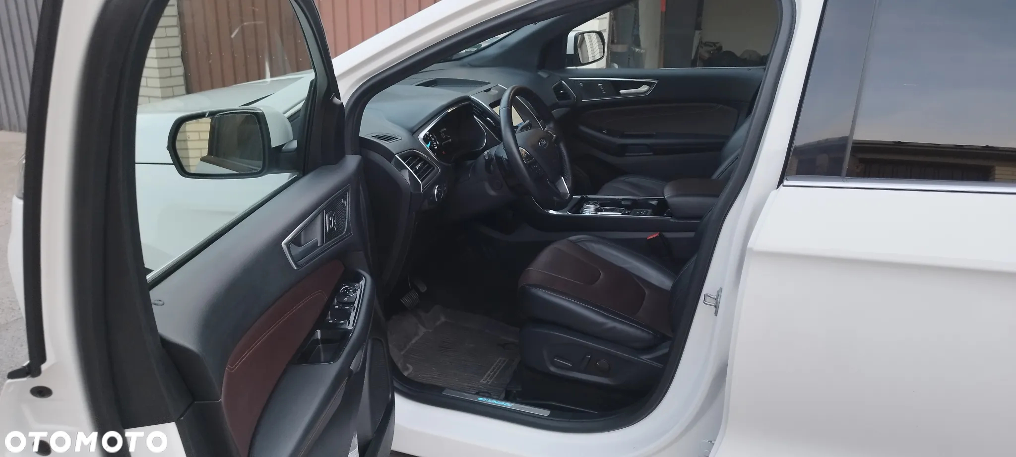 Ford Edge - 10