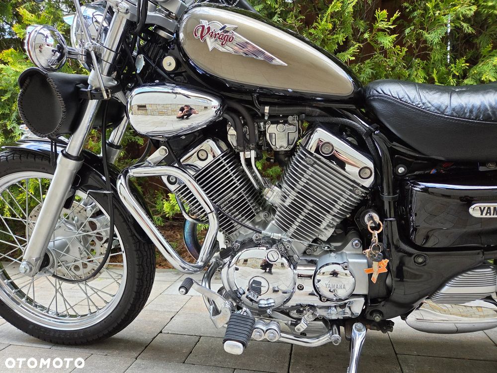Yamaha XV - 17