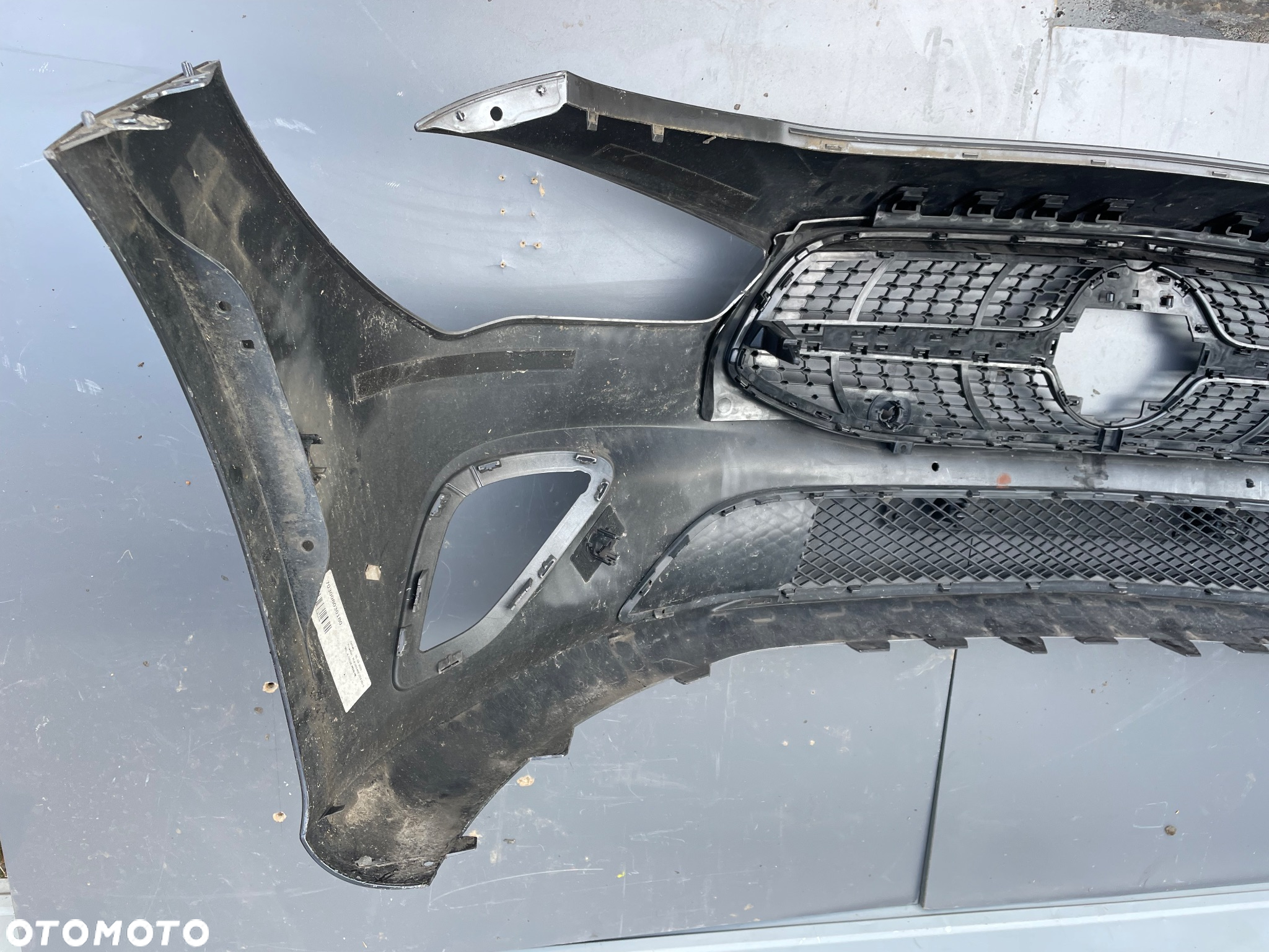 ZDERZAK  GRILL MERCEDES CLA W118  KRATKI 18- - 9