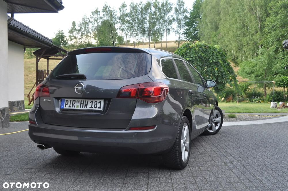 Opel Astra 1.4 Turbo Edition Sport - 9