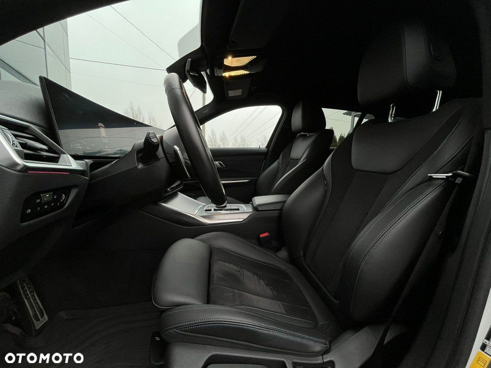 BMW Seria 3 330e PHEV xDrive M Sport - 13