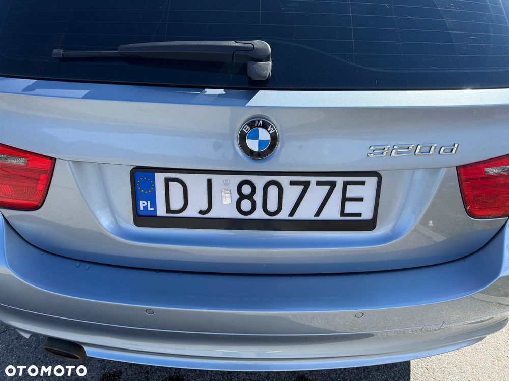 BMW Seria 3 320d DPF - 18
