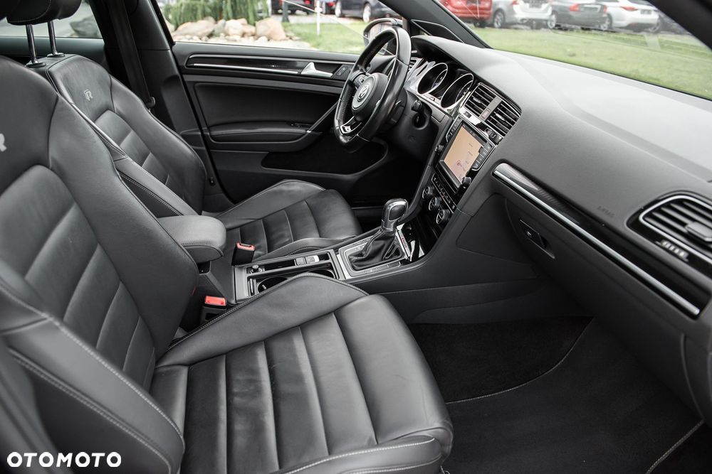 Volkswagen Golf R 2.0 TSI OPF 4Motion DSG - 35
