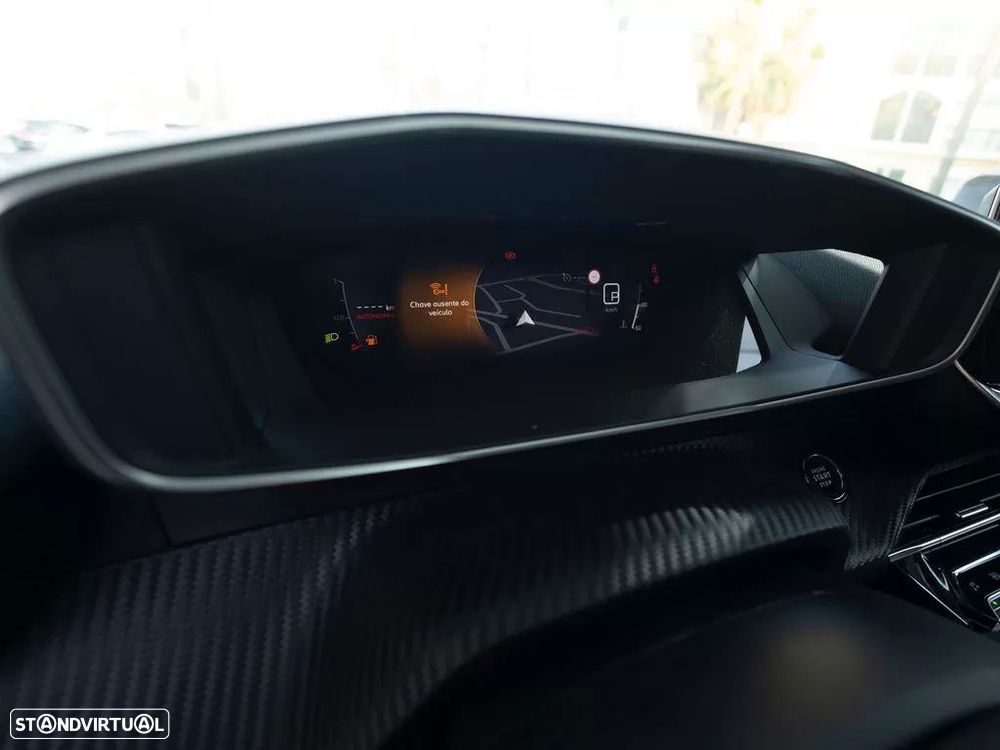 Peugeot 2008 1.2 PureTech Allure Pack EAT8 - 11