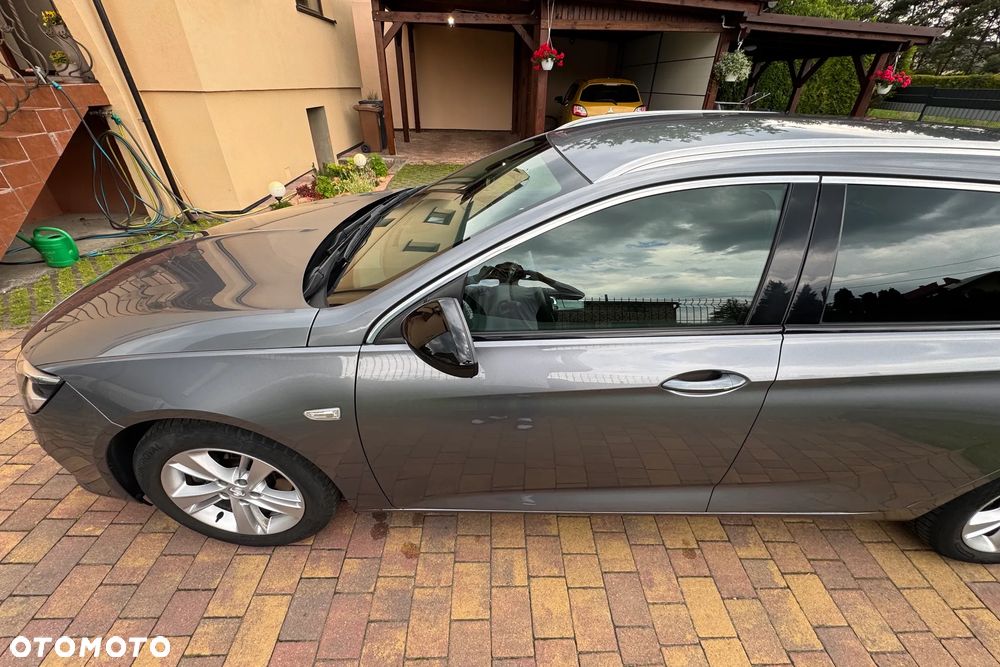 Opel Insignia 2.0 T Elegance S&S - 9
