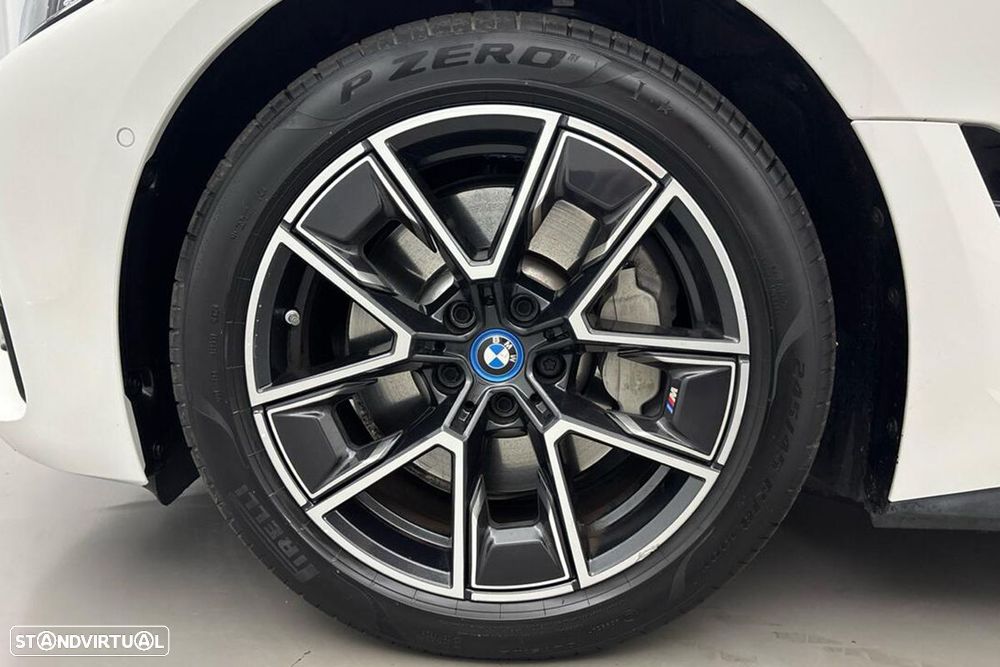 BMW i4 eDrive35 Pack Desportivo M - 15