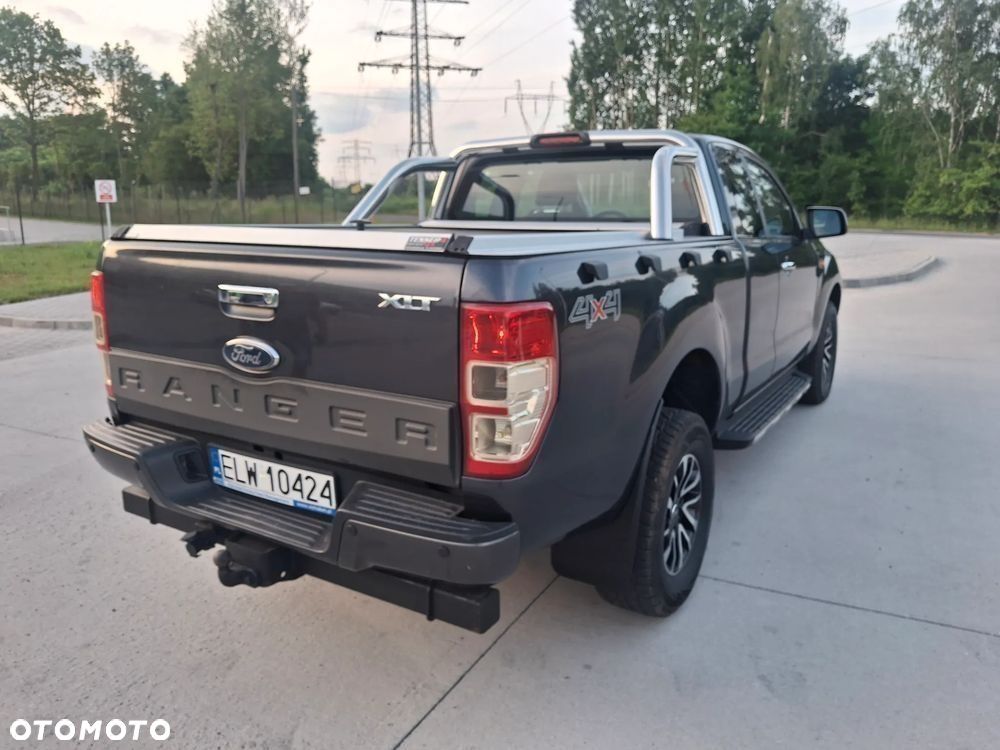 Ford Ranger 2.2 TDCi 4x4 DC XLT - 33