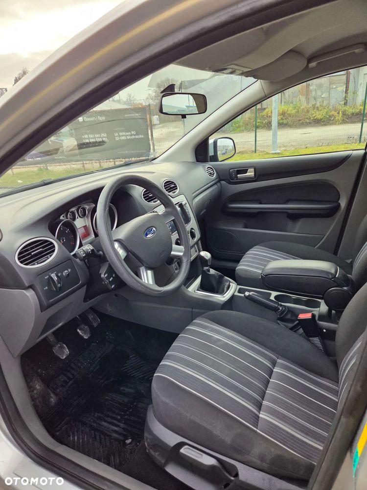 Ford Focus - 19