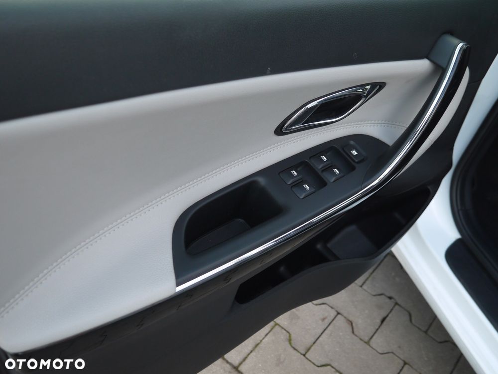 Kia Ceed 1.6 GDI Spirit - 9