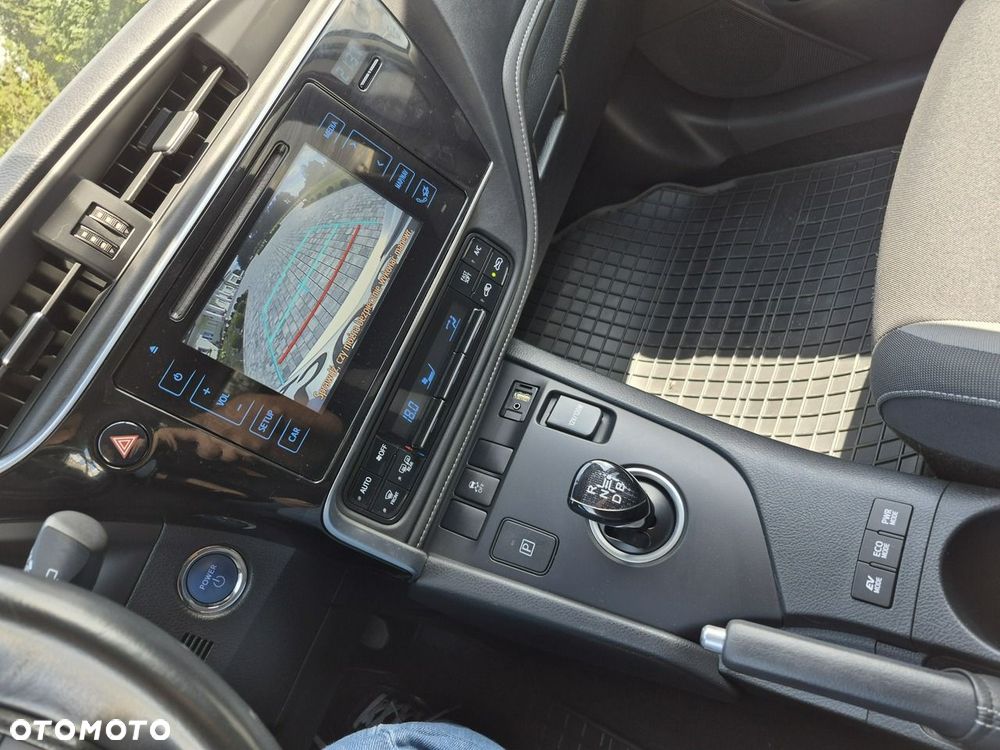 Toyota Auris - 11