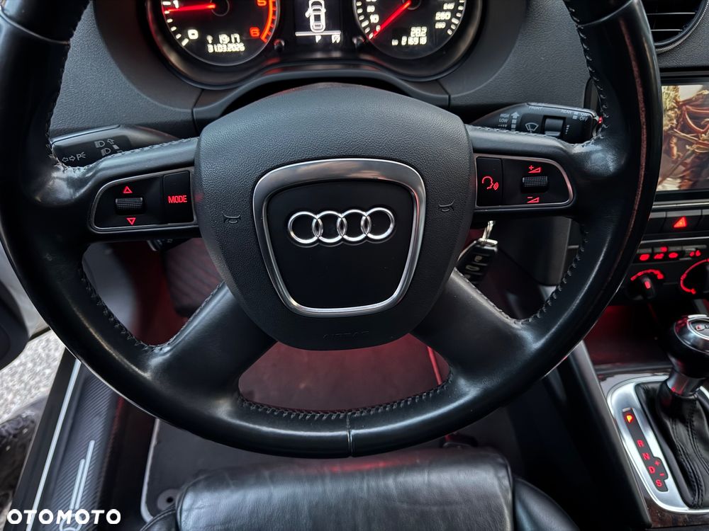 Audi A3 Sportback 2.0 TDI DPF S tronic S line Sportpaket - 27