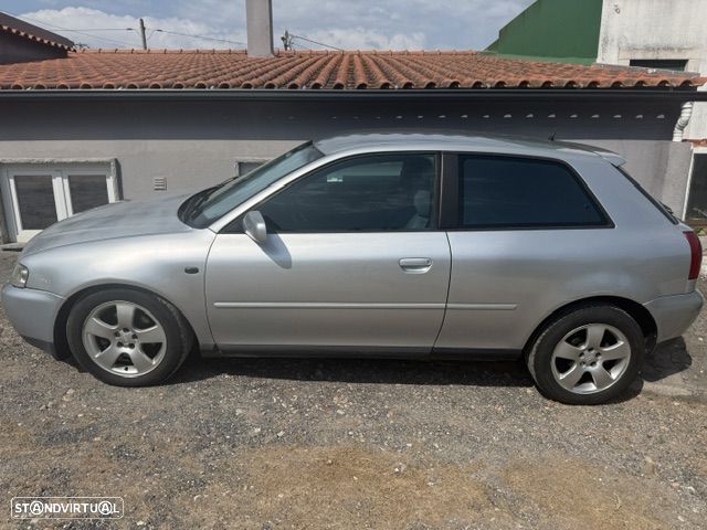 Audi A3 1.9 TDI Attraction - 1