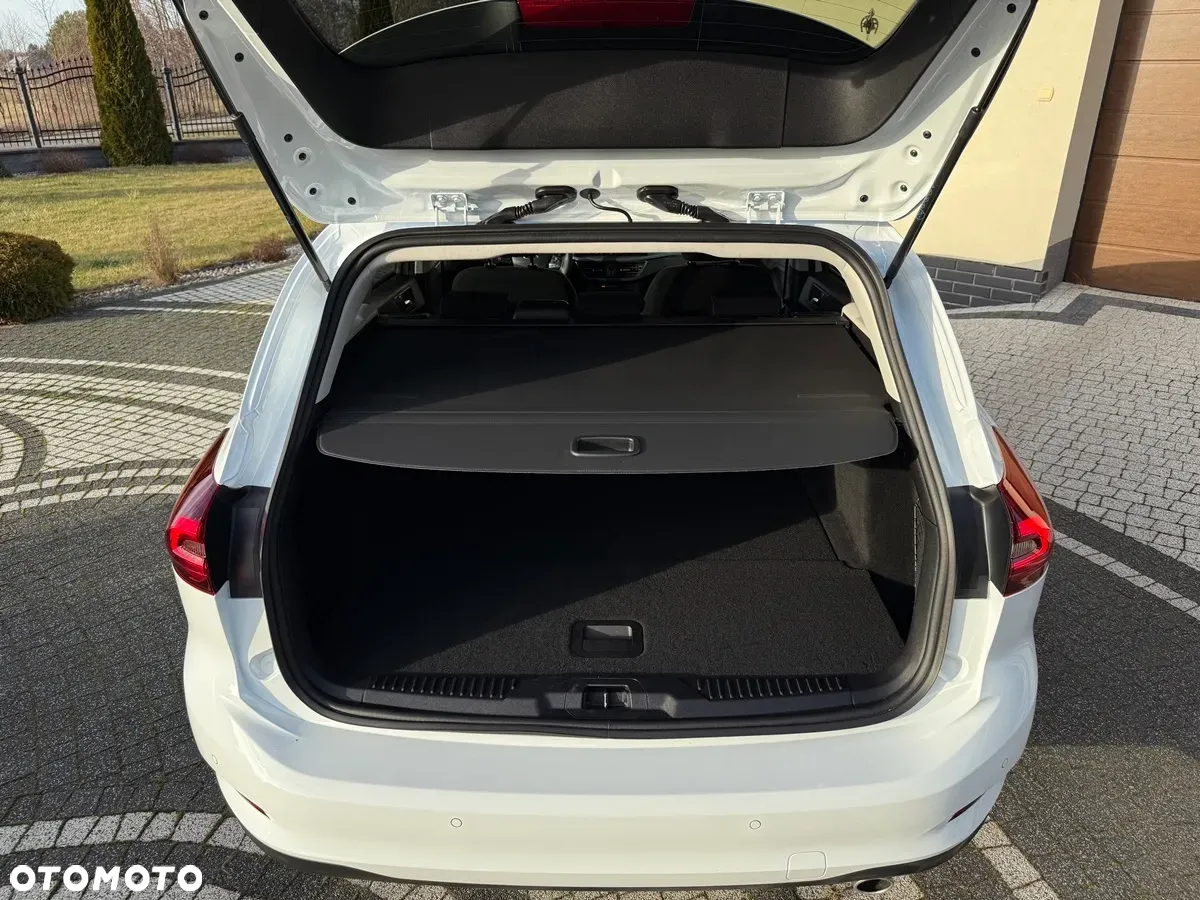 Ford Focus 1.0 EcoBoost mHEV Titanium X - 38