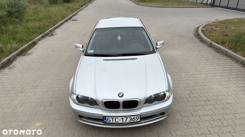 BMW Seria 3 318Ci - 10