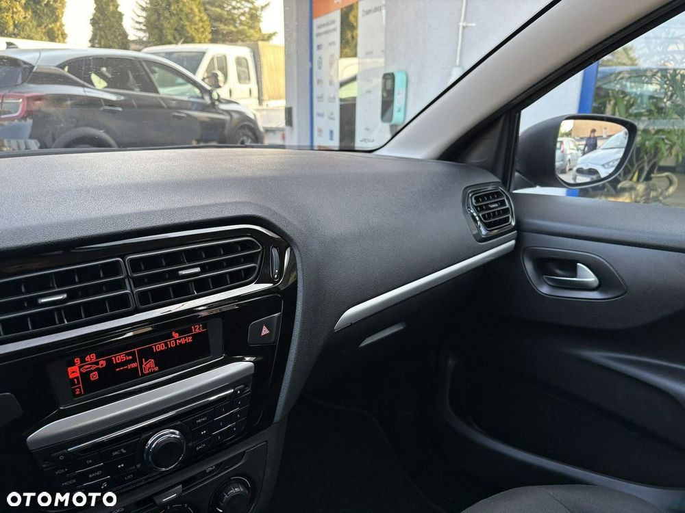 Peugeot 301 - 11