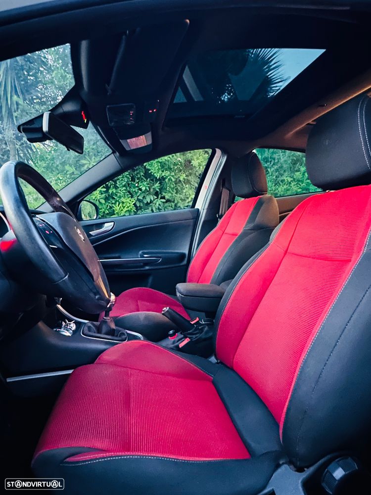 Alfa Romeo Giulietta 1.6 JTDm Sprint Speciale J18 - 33