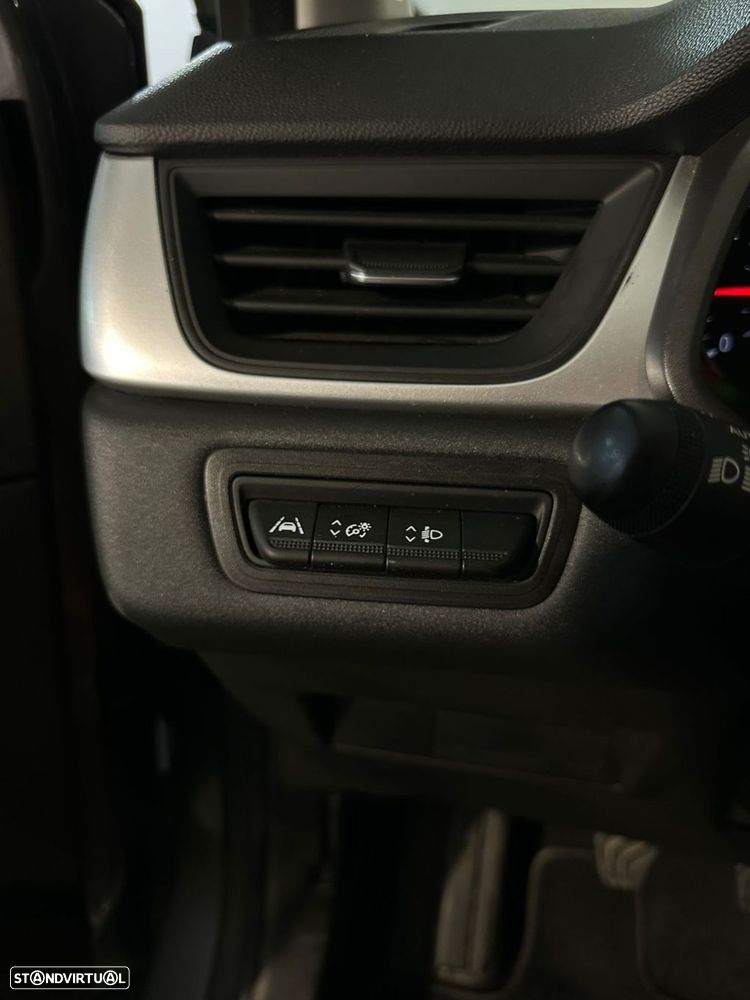 Renault Captur 1.0 TCe Equilibre - 24