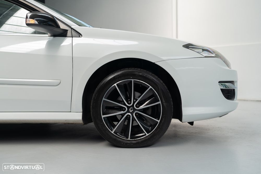 Renault Laguna Break 1.5 dCi SE Black Line - 9