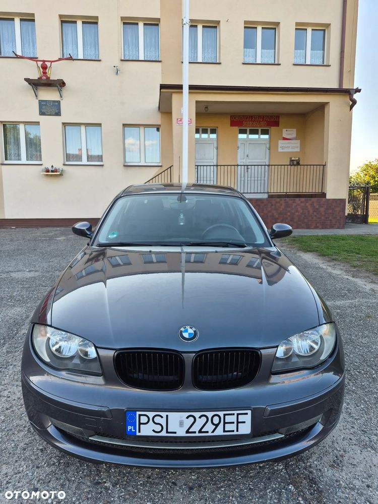 BMW Seria 1 - 2