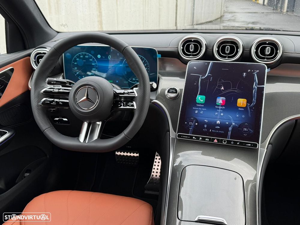 Mercedes-Benz GLC 300 de Coupe 4Matic - 12