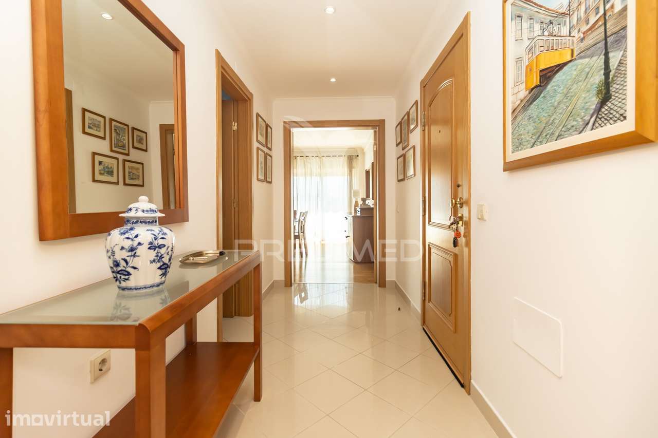 Magnífico T3 com 132m2, arrecadação , suite,, painéis sol…