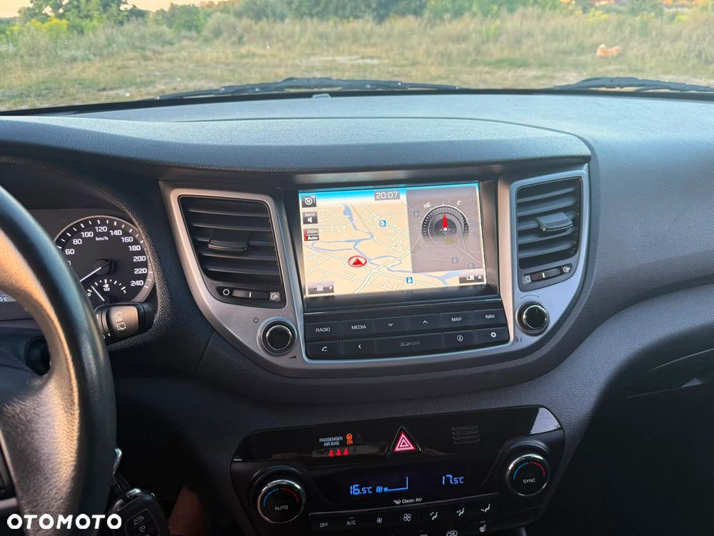 Hyundai Tucson blue 1.7 CRDi 2WD Classic - 13