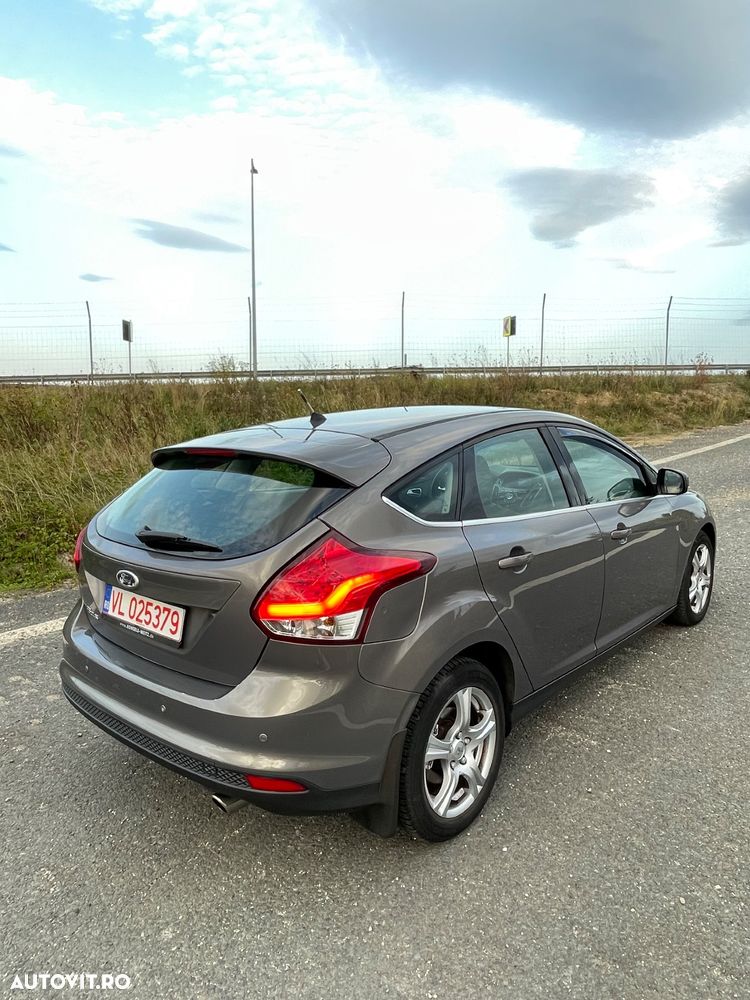 Ford Focus 1.6 Ecoboost Start Stop Titanium - 9