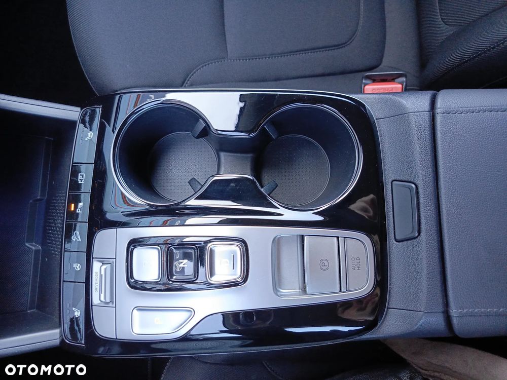 Hyundai Tucson 1.6 T-GDi HEV Executive 2WD - 18