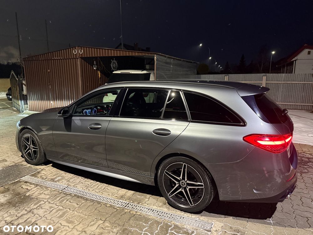 Mercedes-Benz Klasa C 220 d mHEV AMG - 16