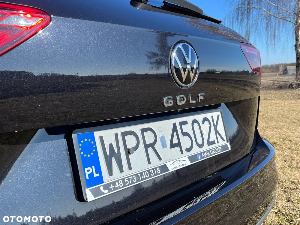 Volkswagen Golf - 11