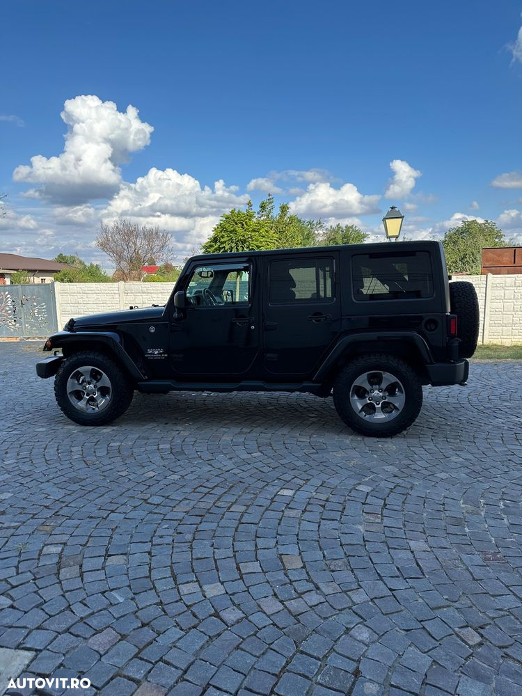 Jeep Wrangler - 2