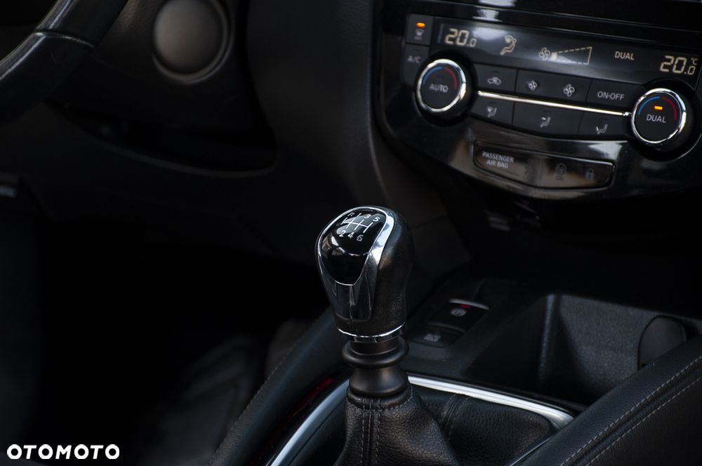 Nissan Qashqai 1.2 DIG-T 360 - 22