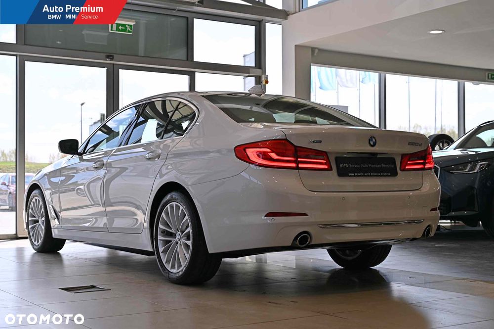 BMW Seria 5 520d - 21