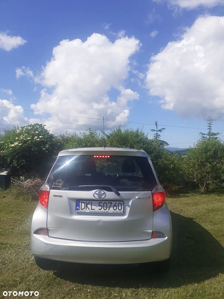 Toyota Verso S - 8