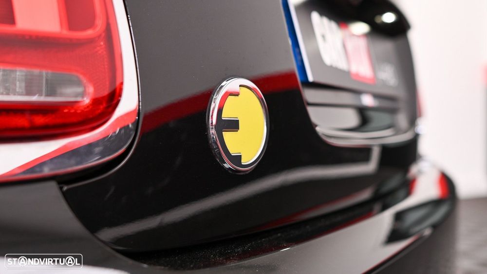 MINI 3 Portas Cooper SE Camden Edition - 26