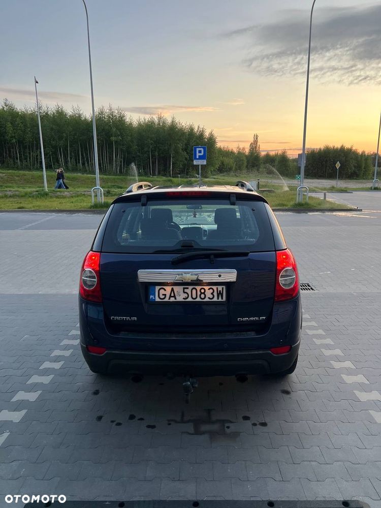 Chevrolet Captiva - 10